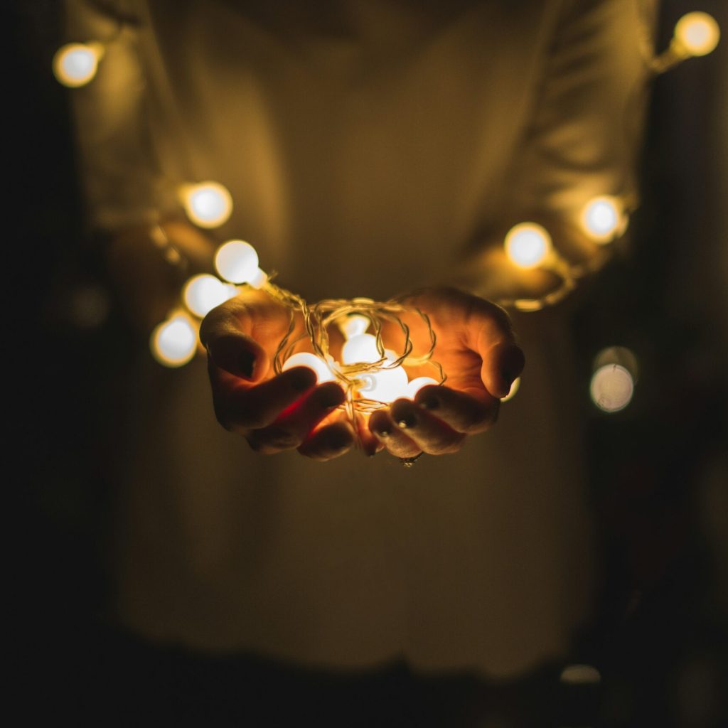 josh-boot-2x19-mRQgX8-unsplash